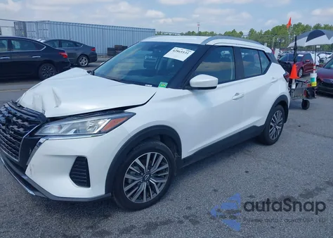 2022 Nissan Kicks Sv Xtronic Cvt z USA, uszkodzony, nr VIN 3N1CP5CV6NL479132
